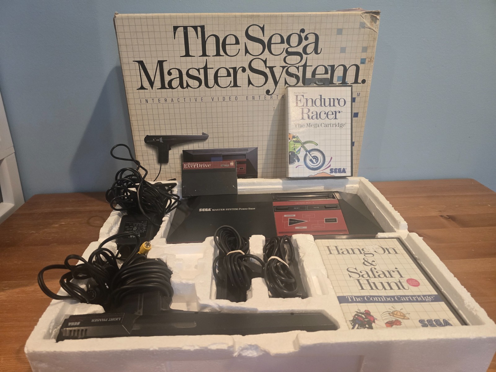 SEGA Master System Video Game Console Boxed w 2 Games and Everdrive – Tested!