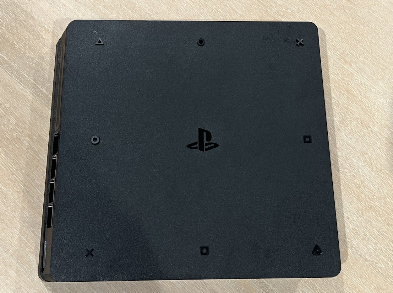 Sony PlayStation 4 PS4 Slim 1TB Console CUH-2215B W/ Power Cord Low Firmware 7.0