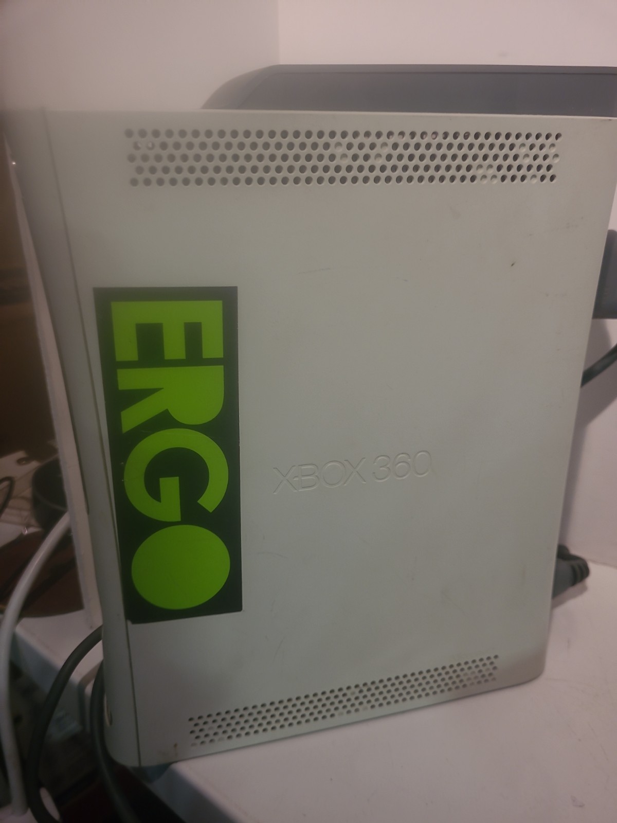 Microsoft Xbox 360 Pro Console White 20GB HDMI Tested Working + OEM Power Supply