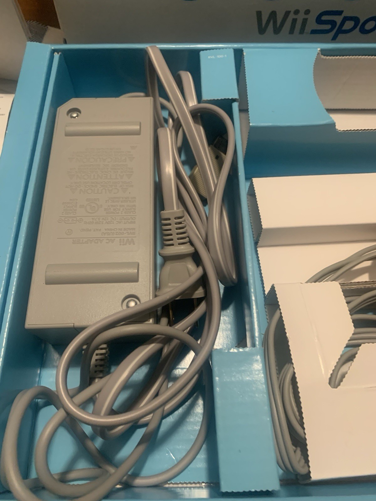 BOXED Nintendo Wii Video Game System RVL-001 Console Bundle Retro