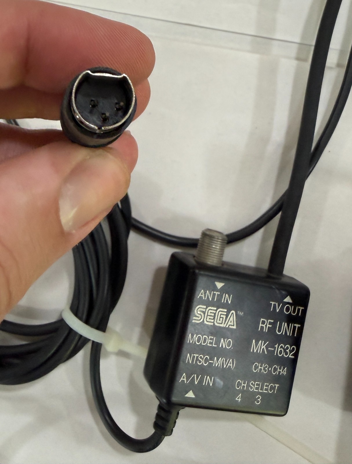 SEGA Genesis Model II / 2 – Working – OEM Controller, RF Unit, and AC Power Unit
