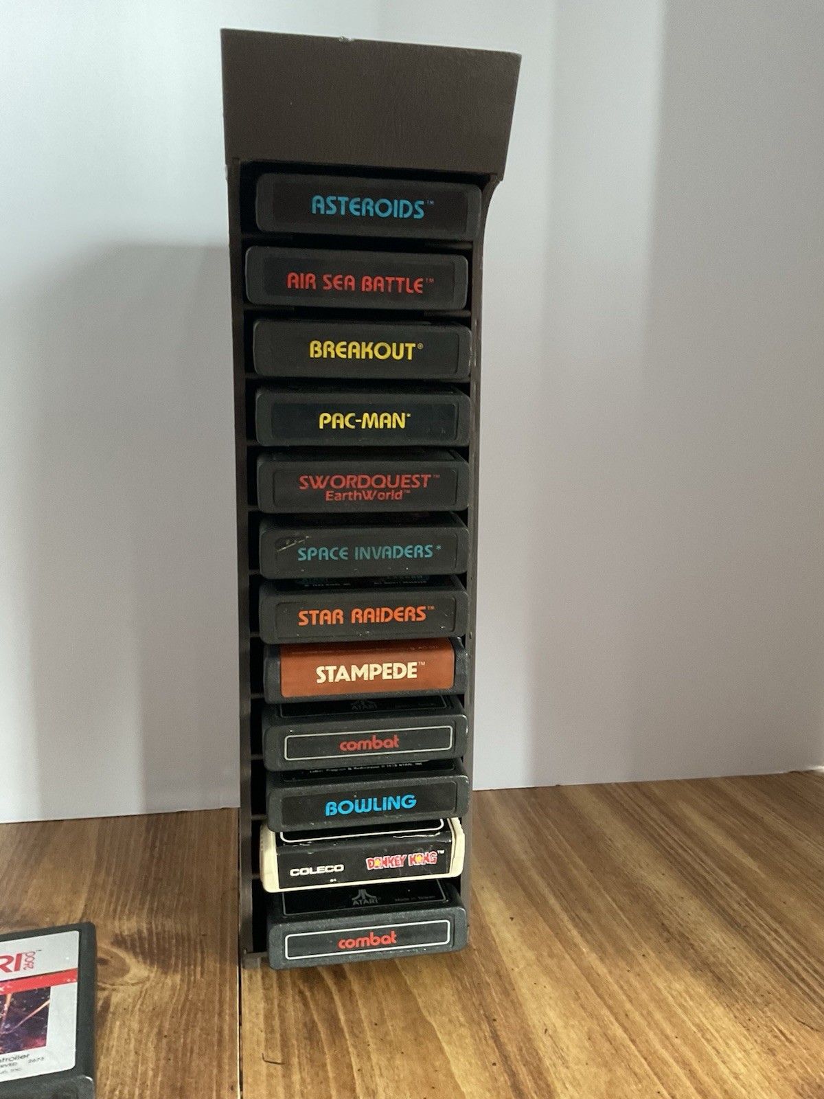 Atari 2600 Console With Multiple Controls Connections 17 Games Bundle