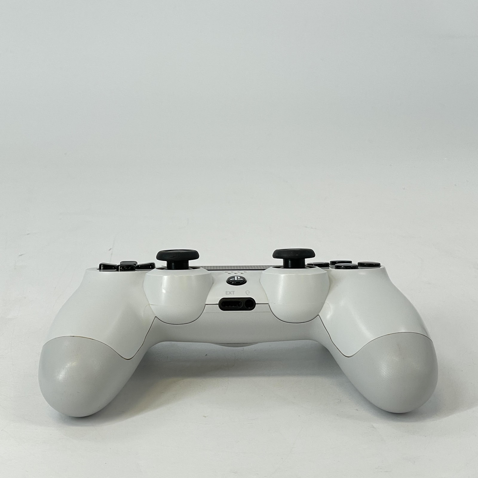Sony PlayStation 4 Console 2TB w/ Controller/HDMI/Power Cord – Good