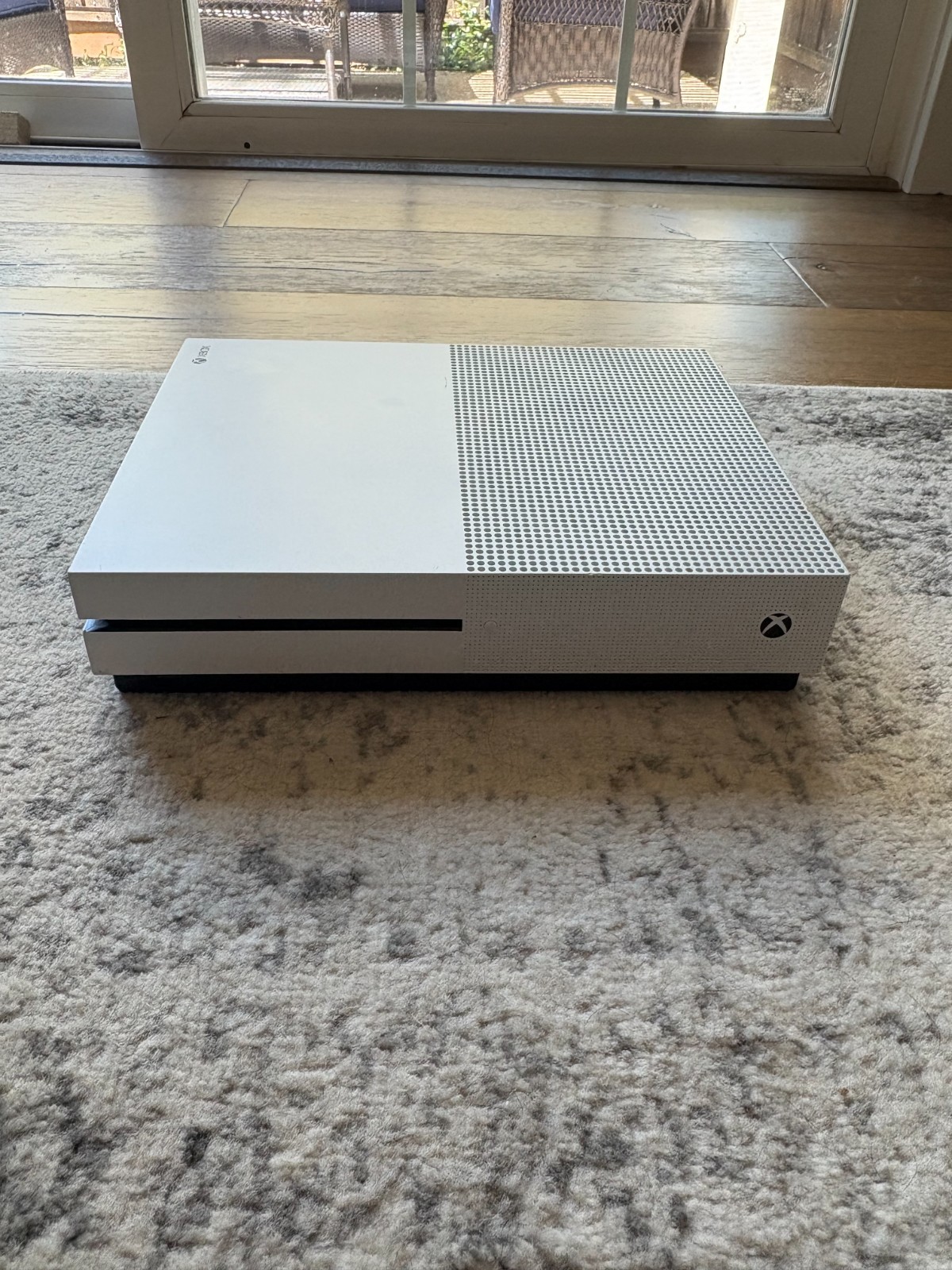 Microsoft Xbox One S Minecraft Favorites Bundle 500GB Game Console – White