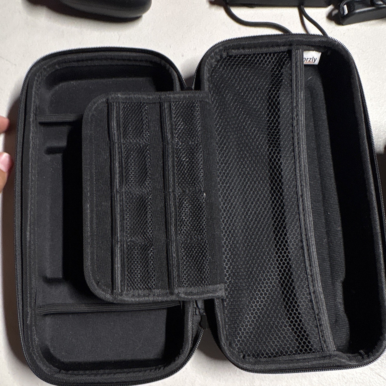 Nintendo switch Dock, Case, controller + Adapters