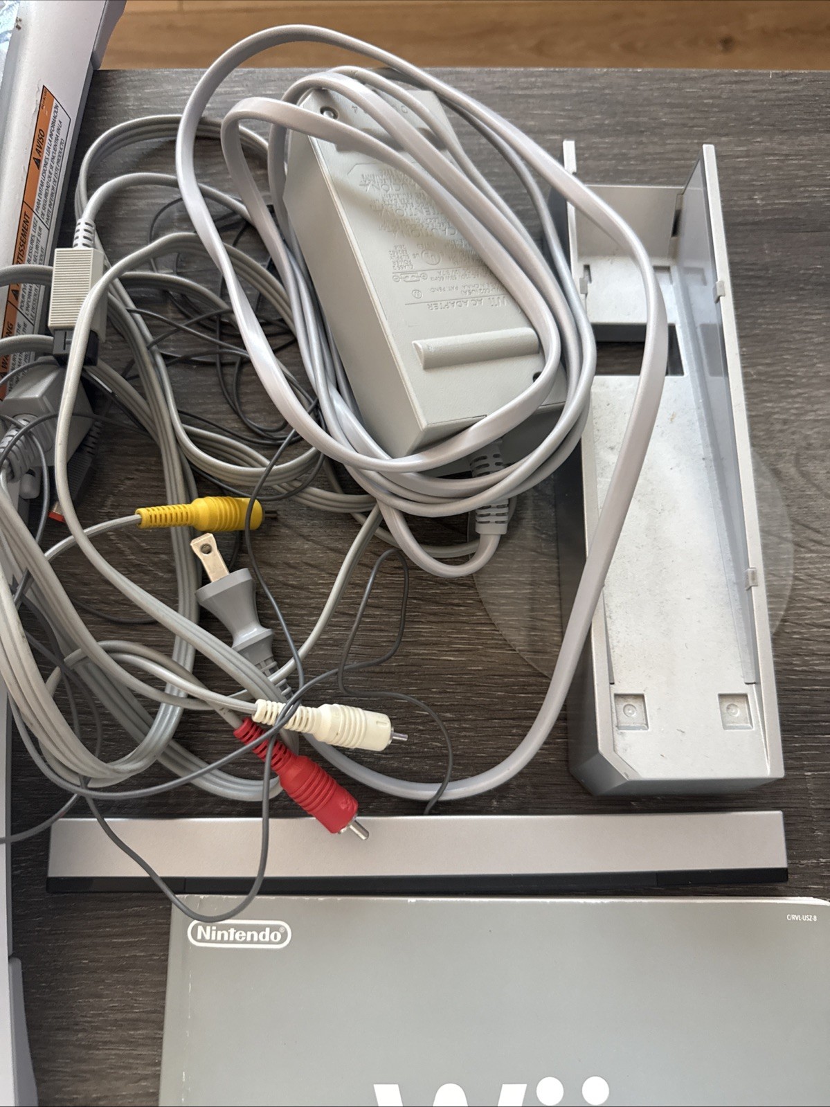 Nintendo Wii Console 2 Controllers Wheels Manuals 15 Games – READ Description