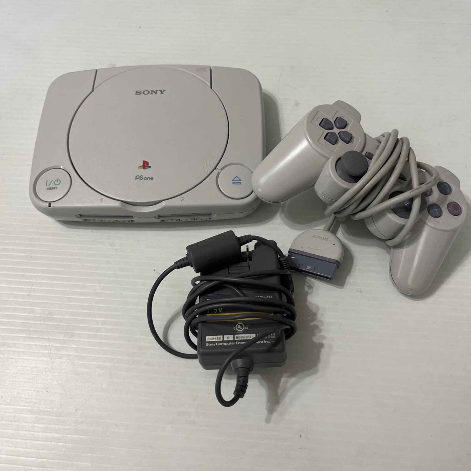 Sony Playstation PS One Video Game Console – White W PS One OEM Controller Works