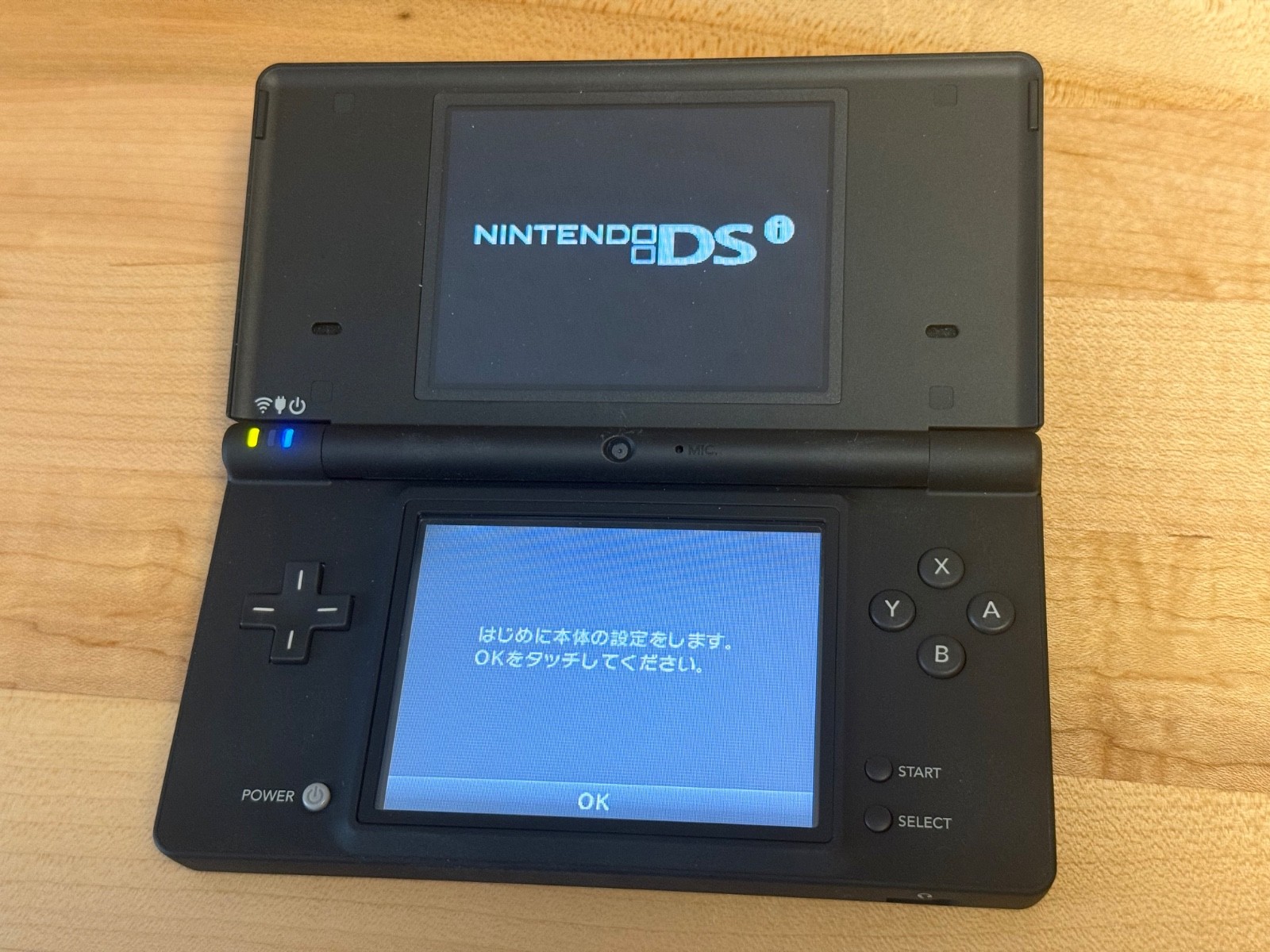 Nintendo DSi (Japan) Reshiramu & Zekrom (Pokemon Black) – COMPLETE w/SEALED GAME