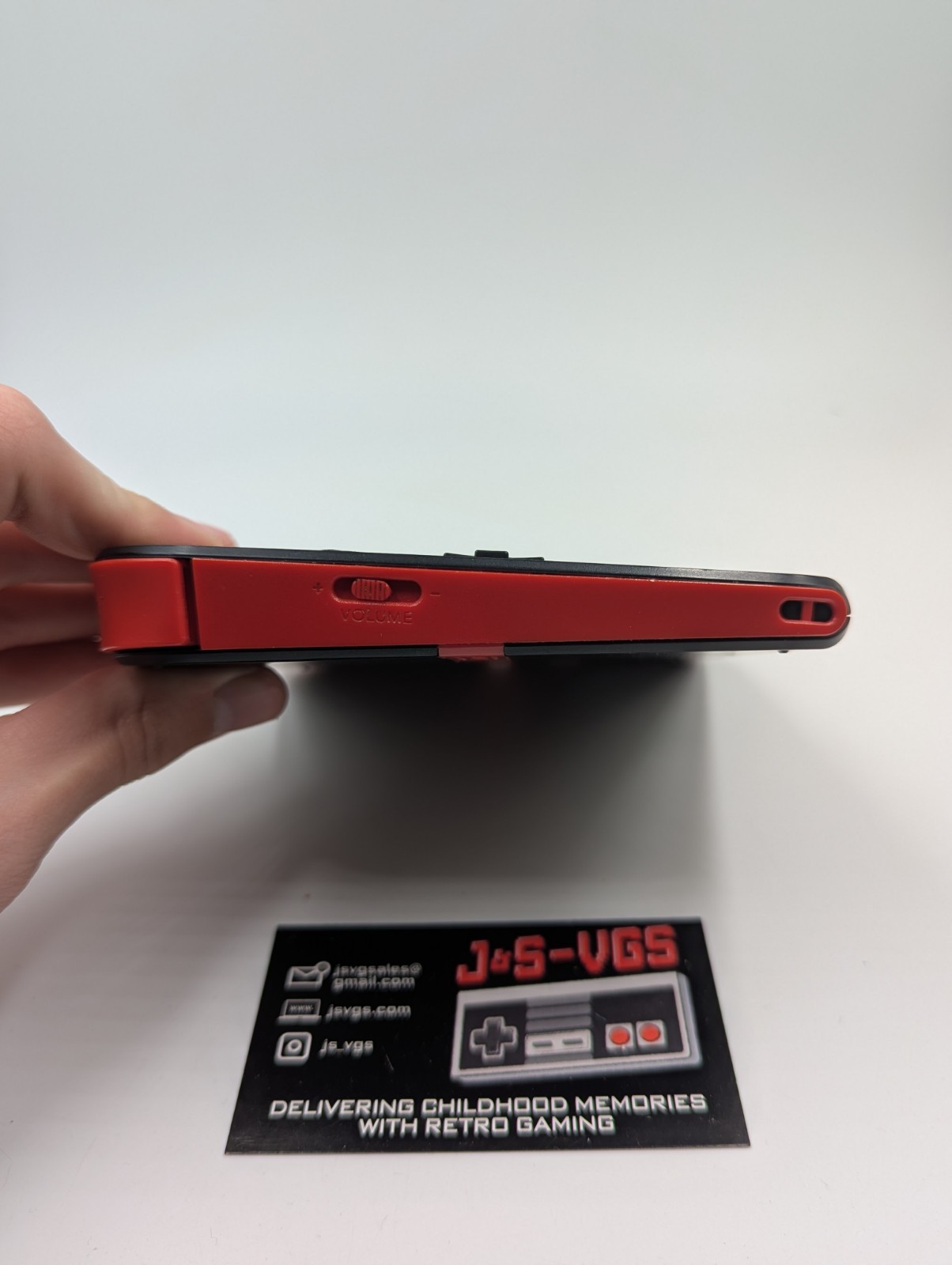Nintendo 2DS Red/Black – Rough, Needs Thumbstick, Pokémon X + Crystal
