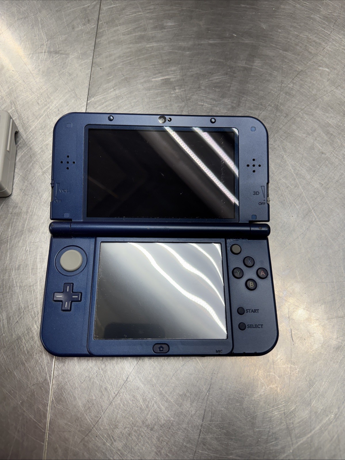 Nintendo New 3DS XL Galaxy Edition Handheld Console System RED-001 Tested