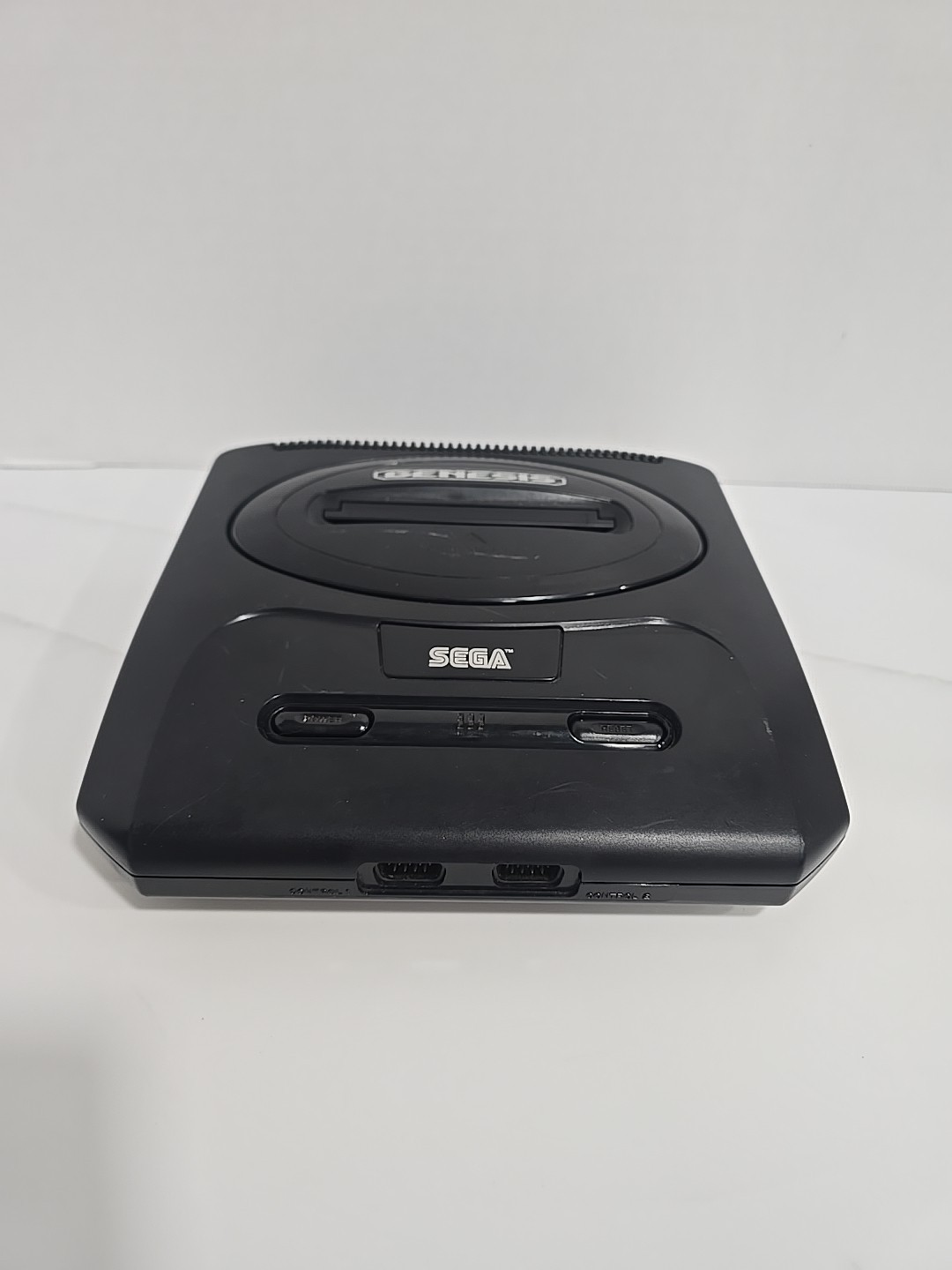 Sega Genesis II Console Model 1631 + 1 Controller & Joe Montana Football TESTED