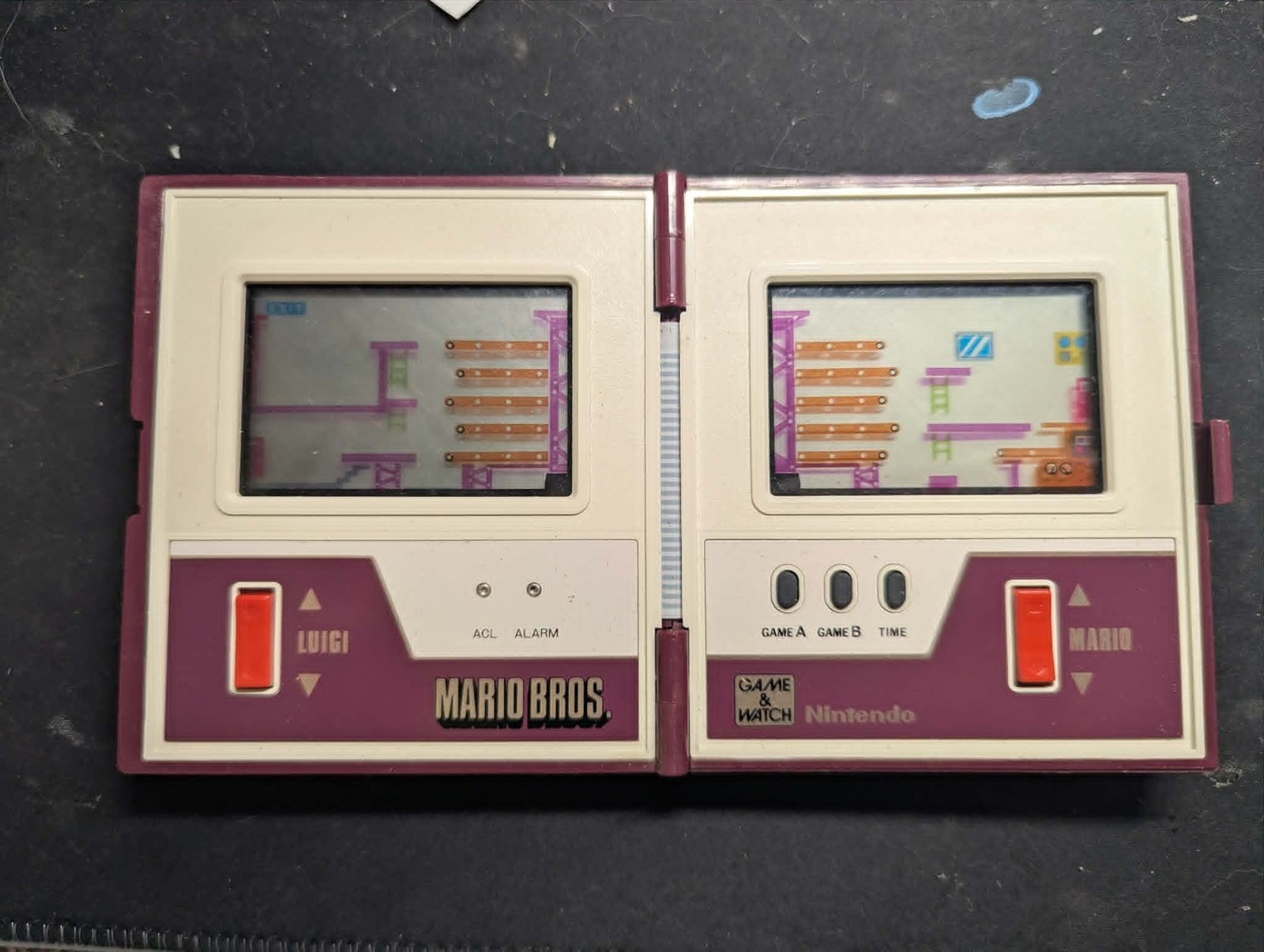 Vintage 1983 Super Mario Bros. Nintendo GAME & WATCH MW-86 w/ Booklets RARE
