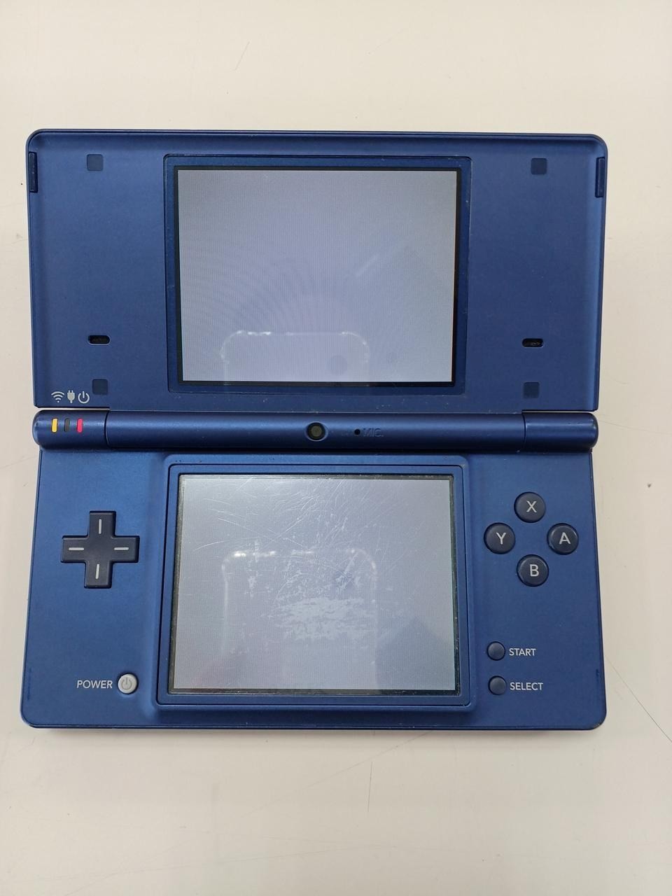 Nintendo DSi TWL-001 Console Portable Gaming System Retro Gaming A1998