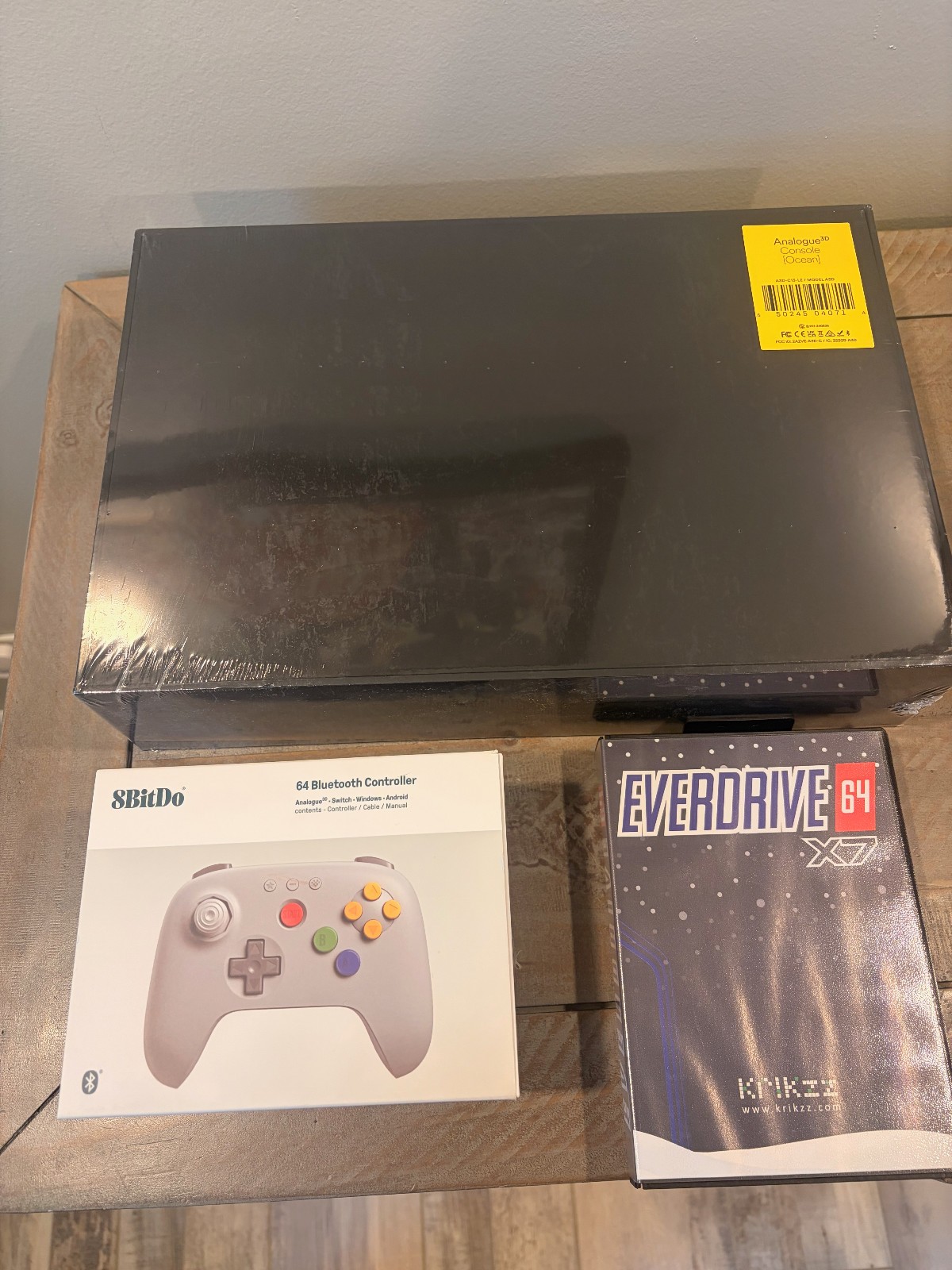 Analogue 3D Console Funtastic Ocean -NIB w/open box 8bit controller -Bundle!