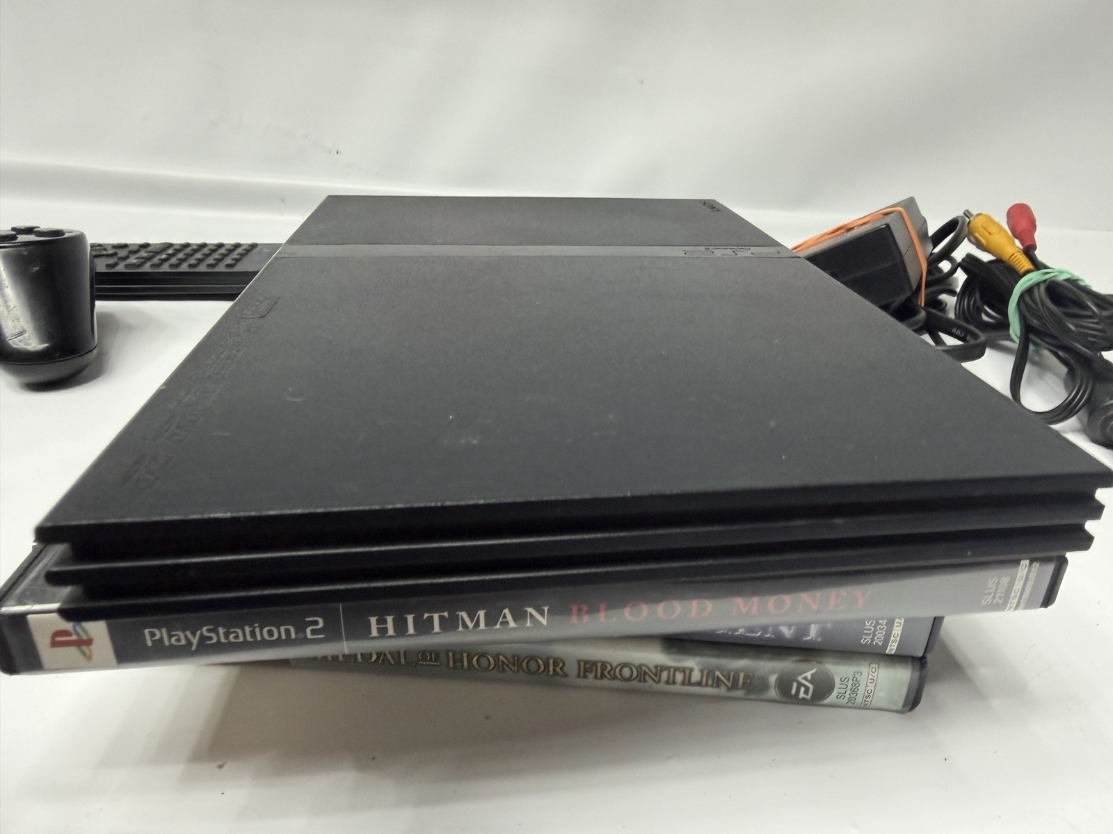 Sony PlayStation 2 PS2 Slim Black Console Bundle –Controller / Cables / 8MB Card