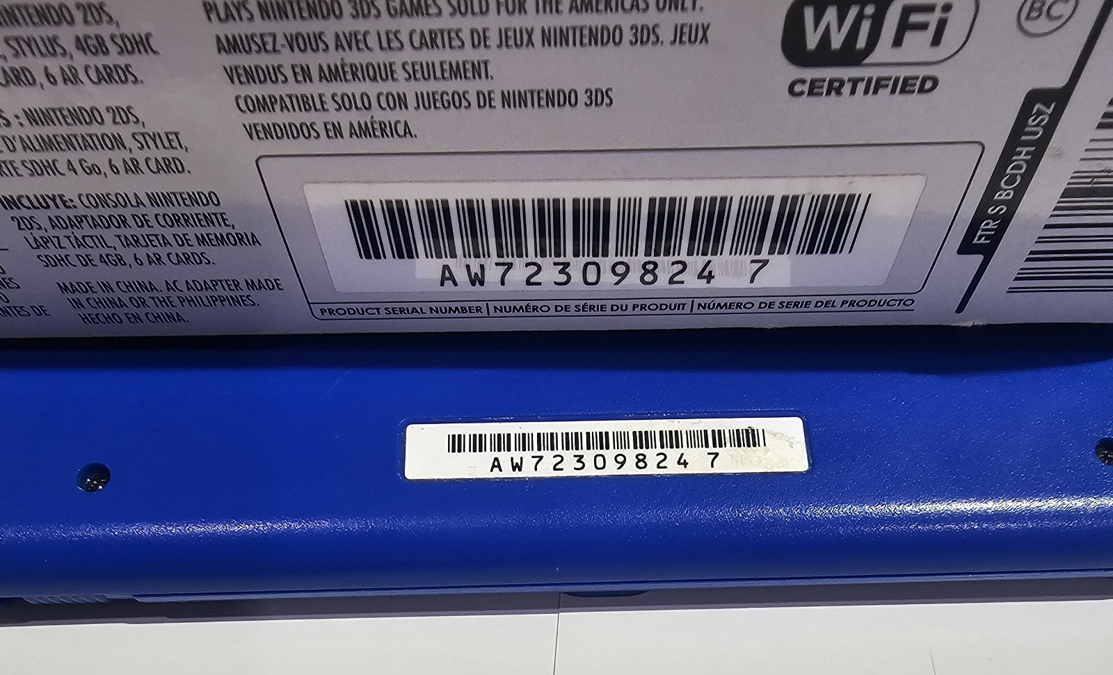 Nintendo 2DS Mario Kart7 Edition In Original Box OEM Charger & Stylus Blue Works