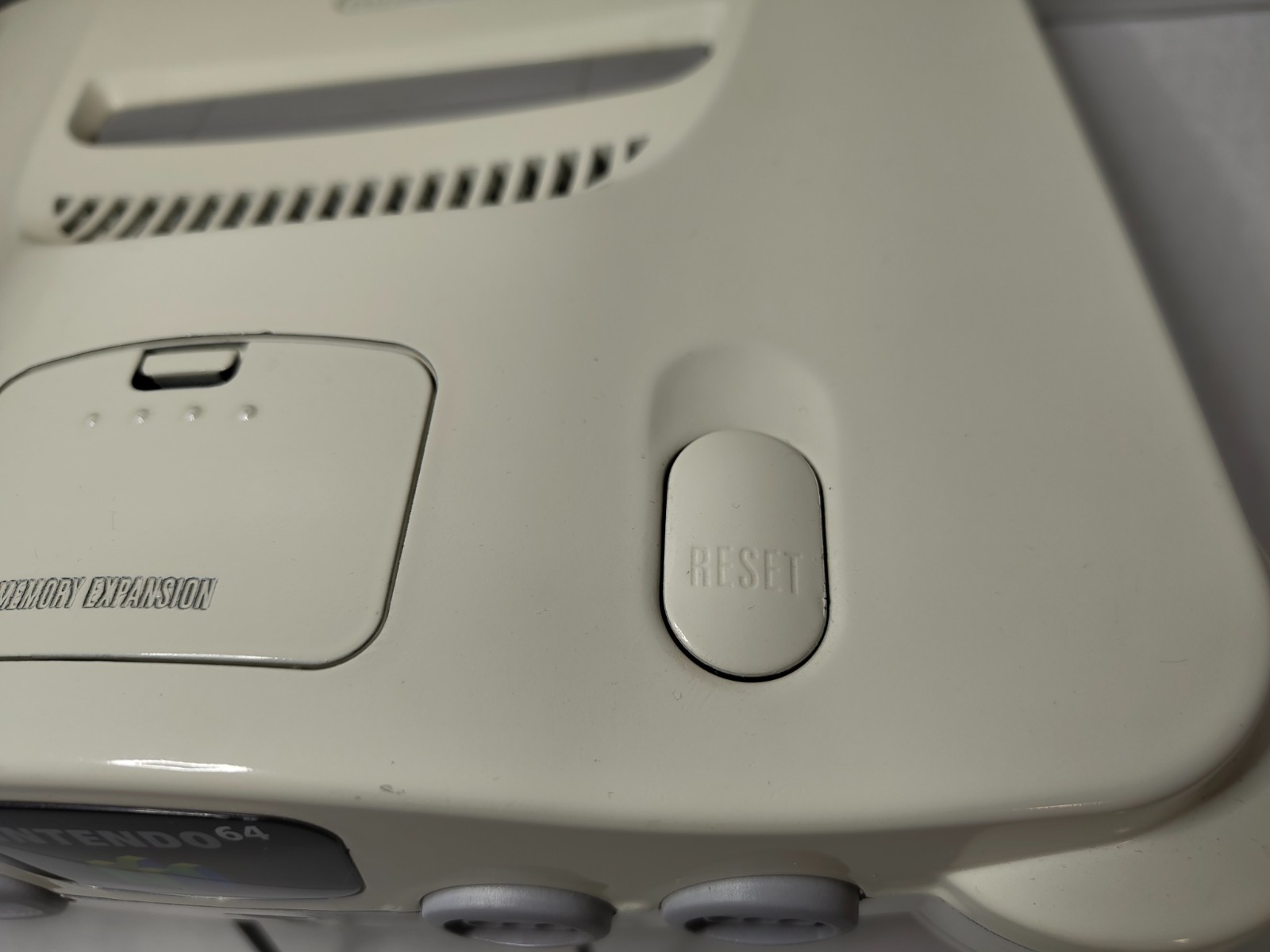 N64 Custom Console (White w/ Blue LED) Model # NUS-001 *CONSOLE/POWER CORD ONLY*