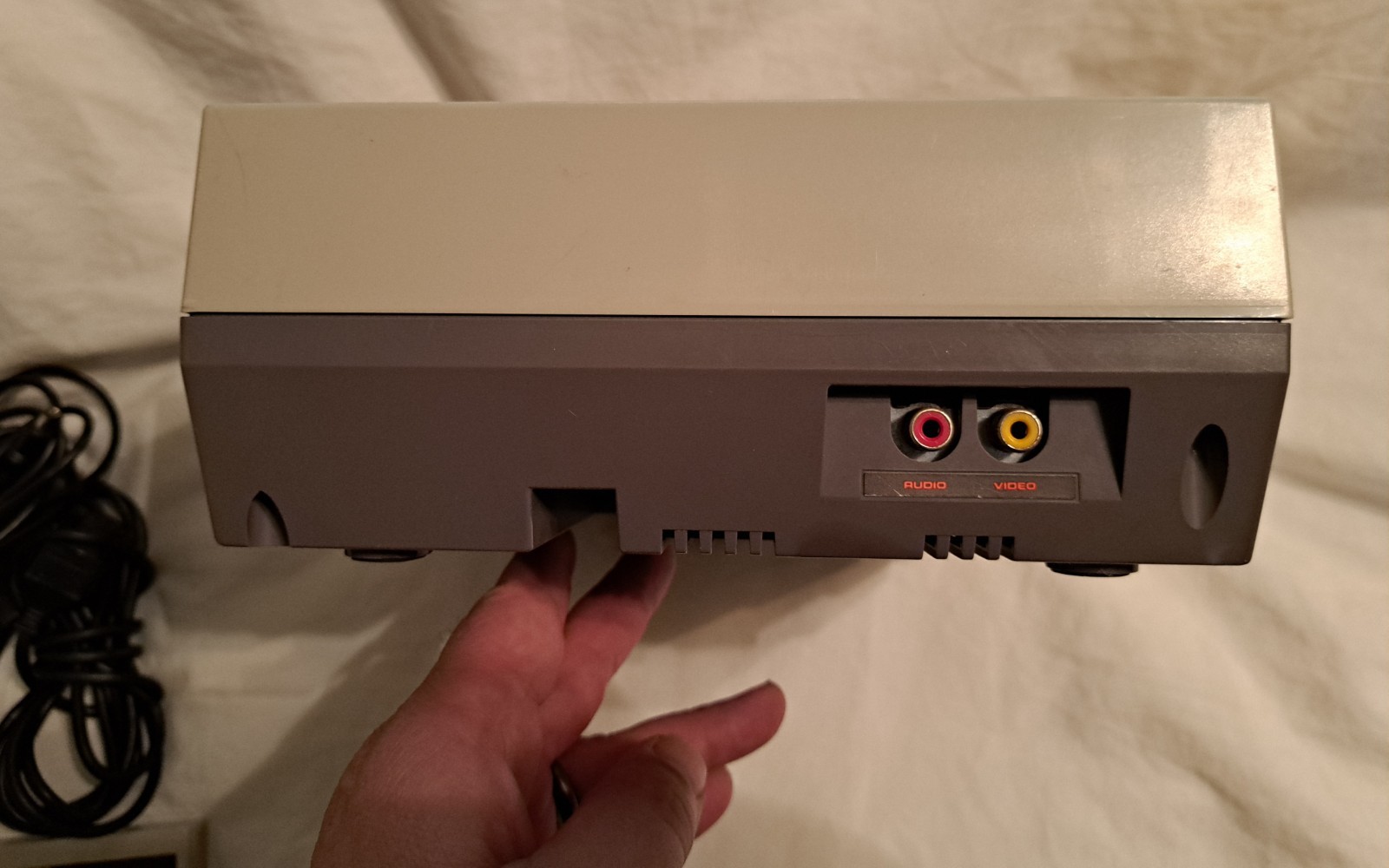 ORIGINAL NINTENDO NES CONSOLE BUNDLE CORDS CONTROLLER **UNTESTED AS-IS**