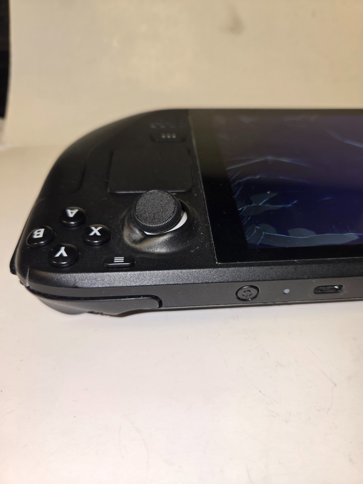 Valve Steam Deck 1010 LCD 256 GB w Case – Parts only Broken Screen & Controllers
