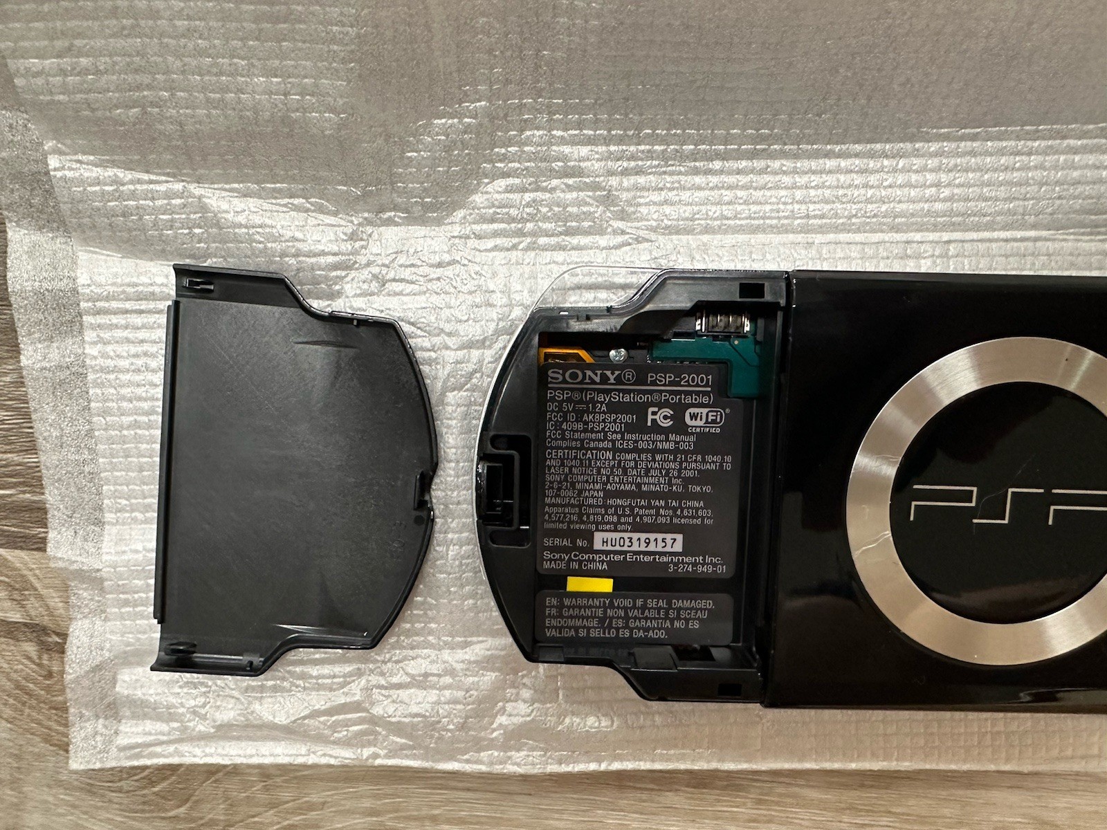 Sony Playstation PSP-2001 Game Console Bundle Repack – Battery Untested, READ