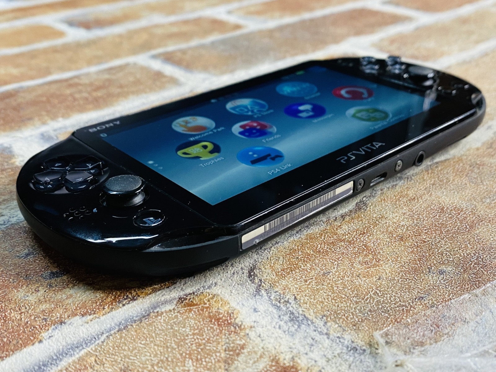 PS Vita Black PCH 2000 SONY PlayStation Japan Tested 8GB Charger MobileCase EX P