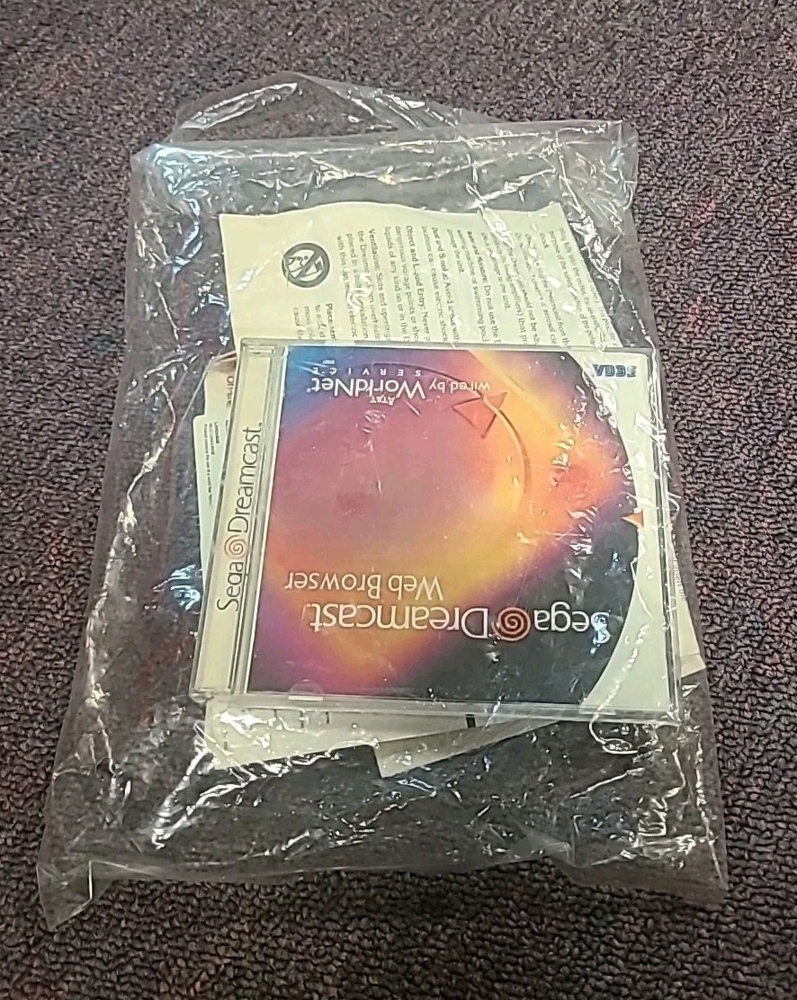 Sega Dreamcast Launch Edition Home Console in Box