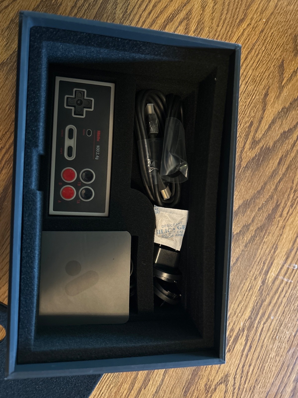 Analogue Nt mini Noir Edition FPGA NES Console Complete in Box