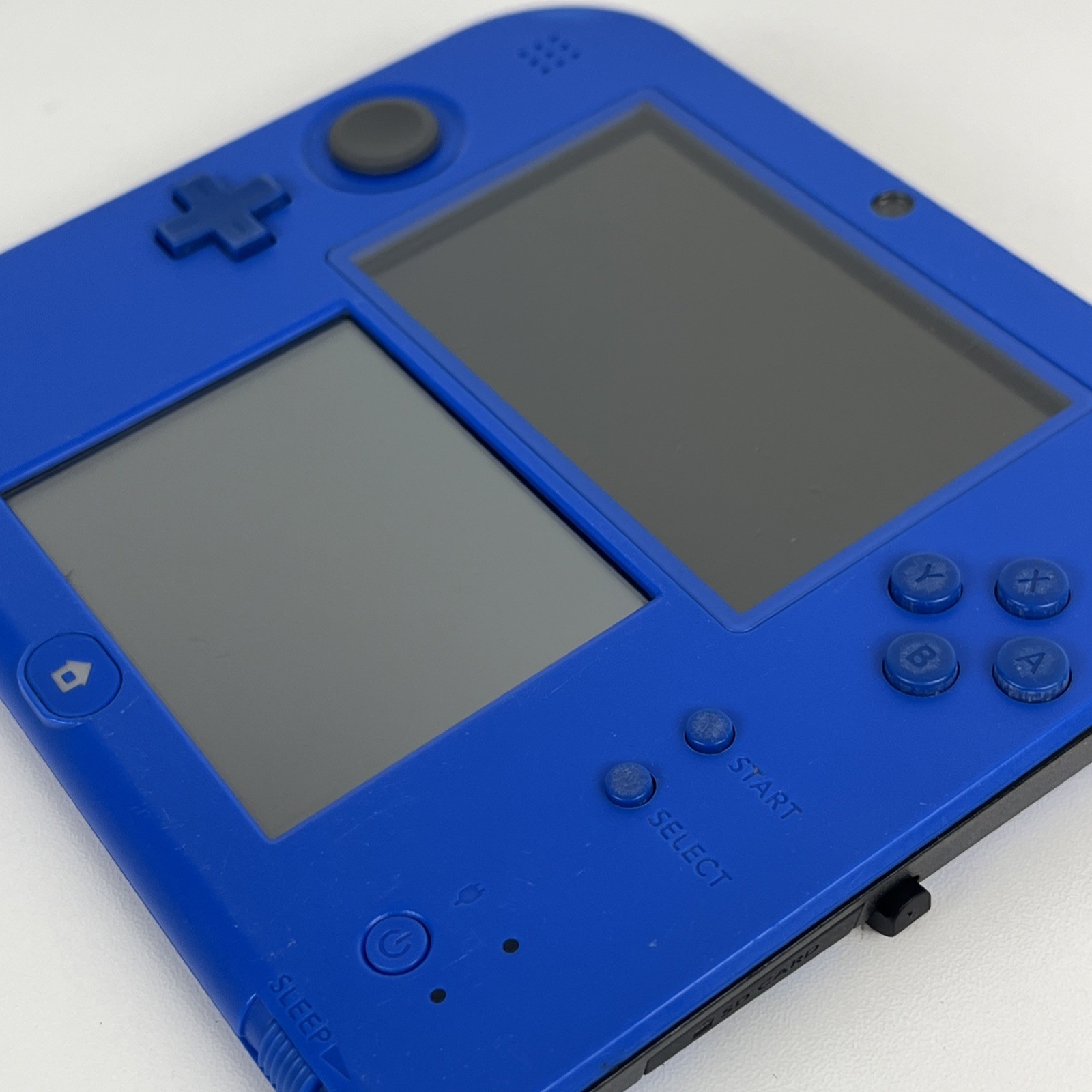Nintendo 2DS (DS, 3DS, FTR-001, Electric Blue, No Charger Included) + 3 Games