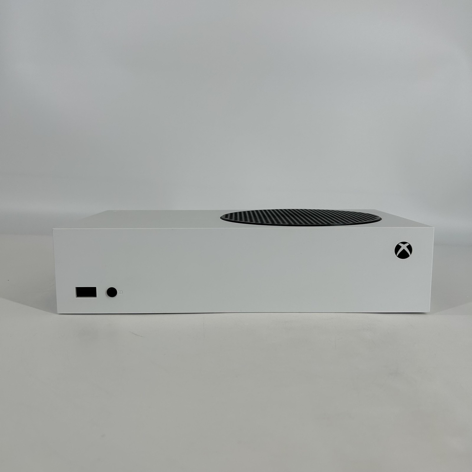Microsoft Xbox Series S Console White 512GB w/ Controller/HDMI – Excellent