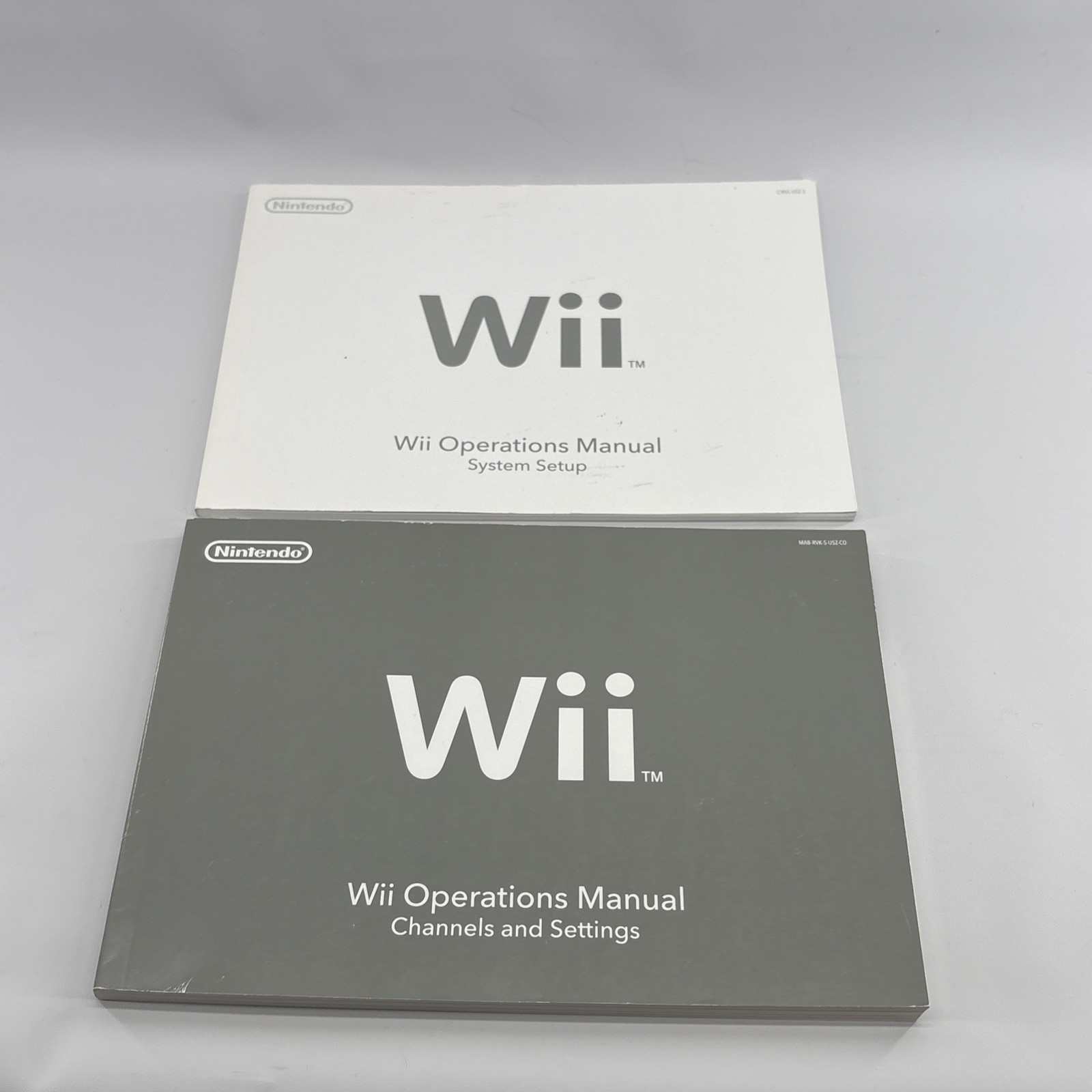 Nintendo Wii Console RVL-001 Bundle + Wii Remotes & Wii Nunchucks