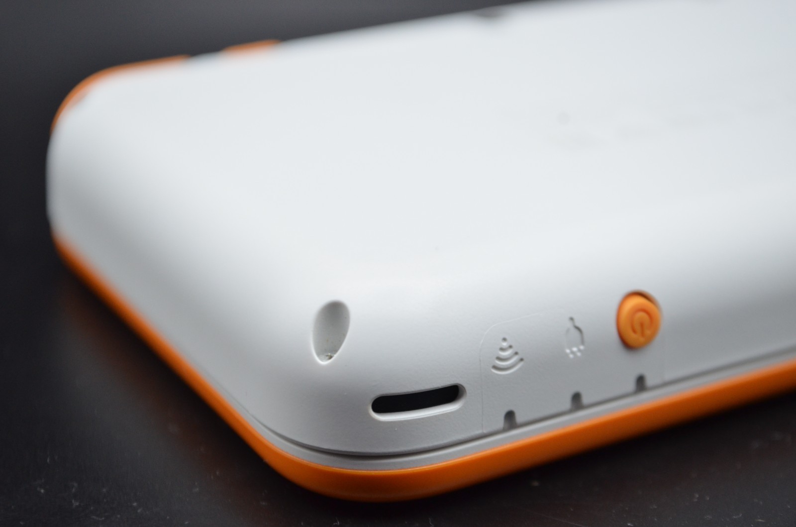 [REGION FREE] NEW Nintendo 2DS LL XL Orange White Console Tested 012