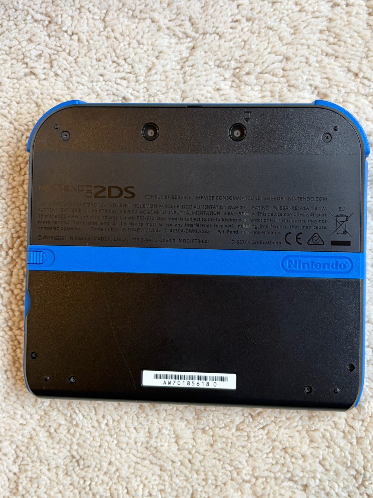 Nintendo 2DS Launch Edition Blue and Black Handheld System – Black/Blue