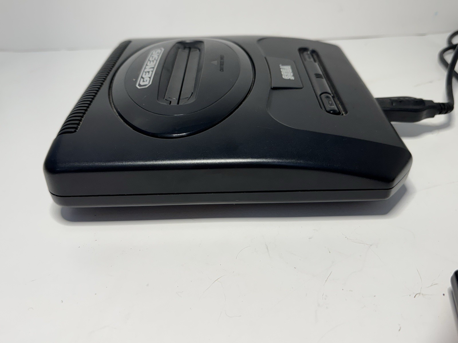 Sega Genesis Model 1 Console MK-1631 + Controller & Street Fighter II Untested