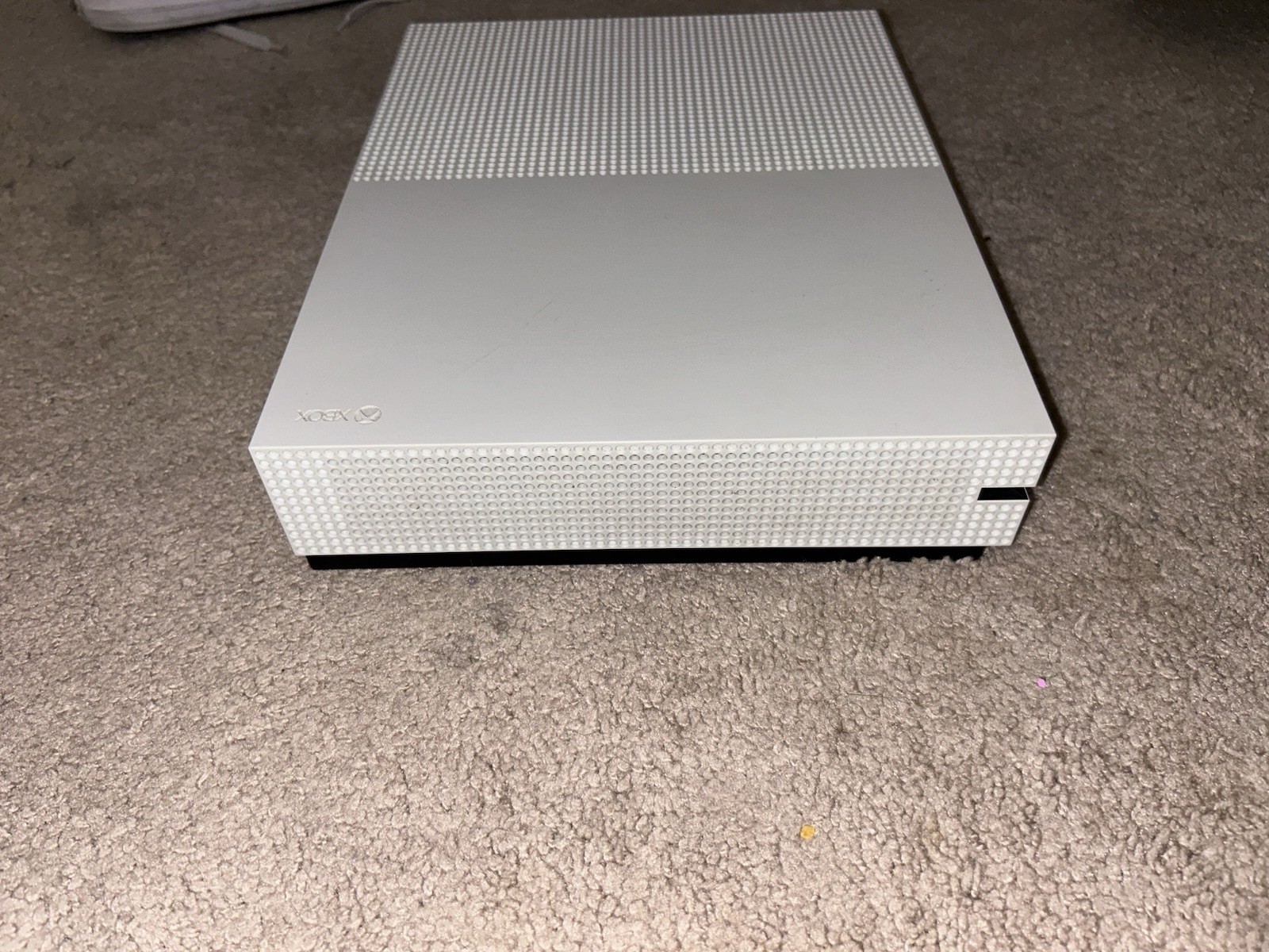 Microsoft Xbox One S – For Parts/ Not Tested