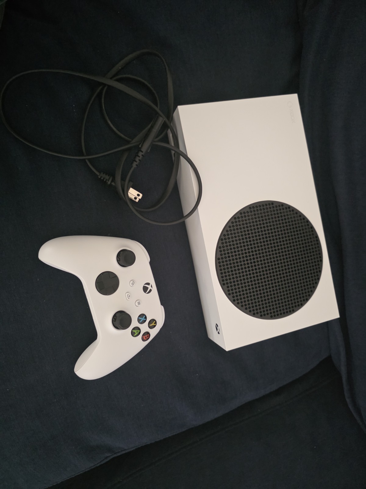 Microsoft Xbox Series S 512GB White Console w/ Controller, 1440p QHD