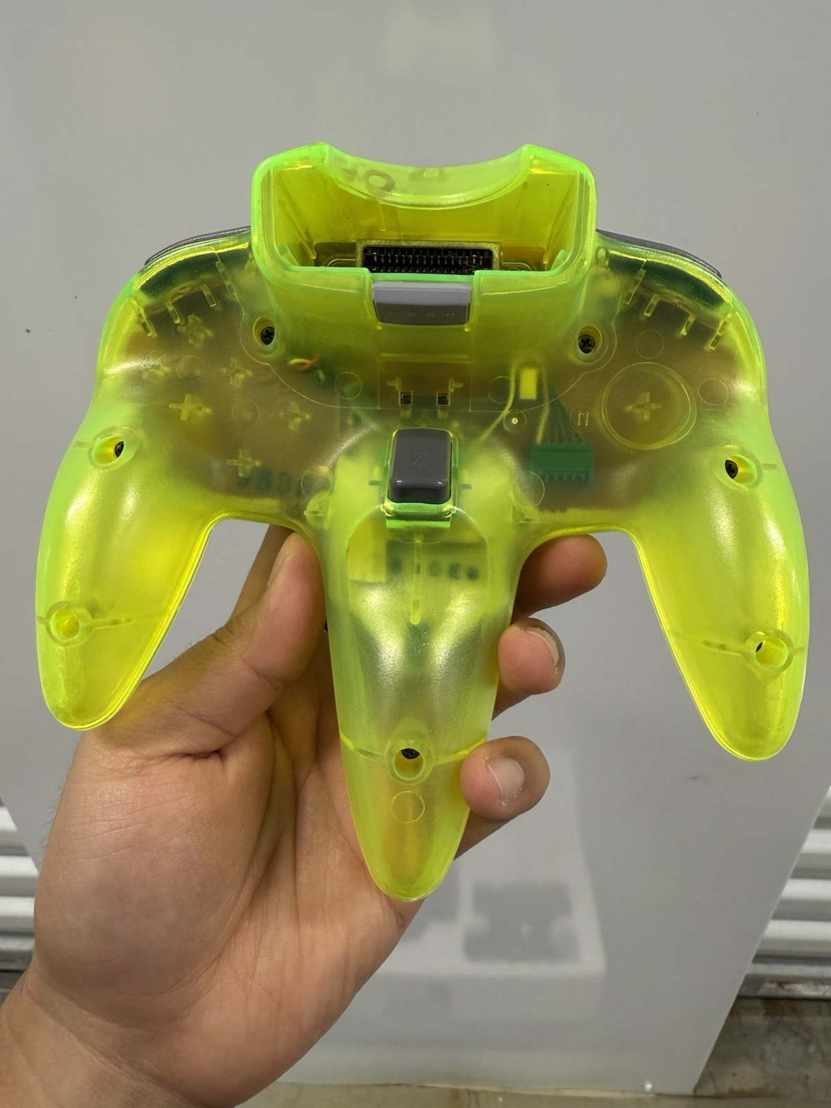 Nintendo 64 N64 Console Extreme Green Controller Toys R Us Limited Edition Used