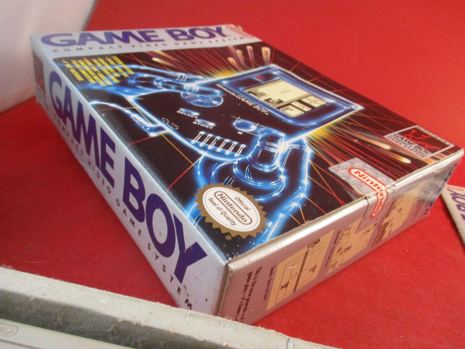 Original Nintendo Game Boy Console System Near Complete w/ Box manual Tetris