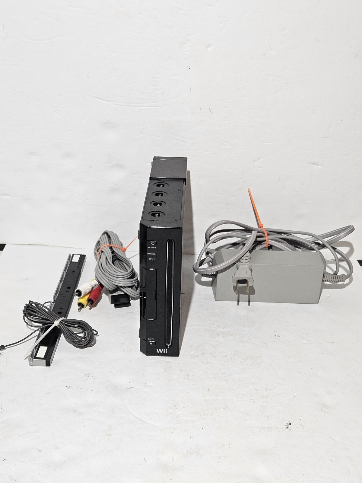 Nintendo Wii RVL-001 USA Video Game Console Black Tested Power Supply AV Sensor