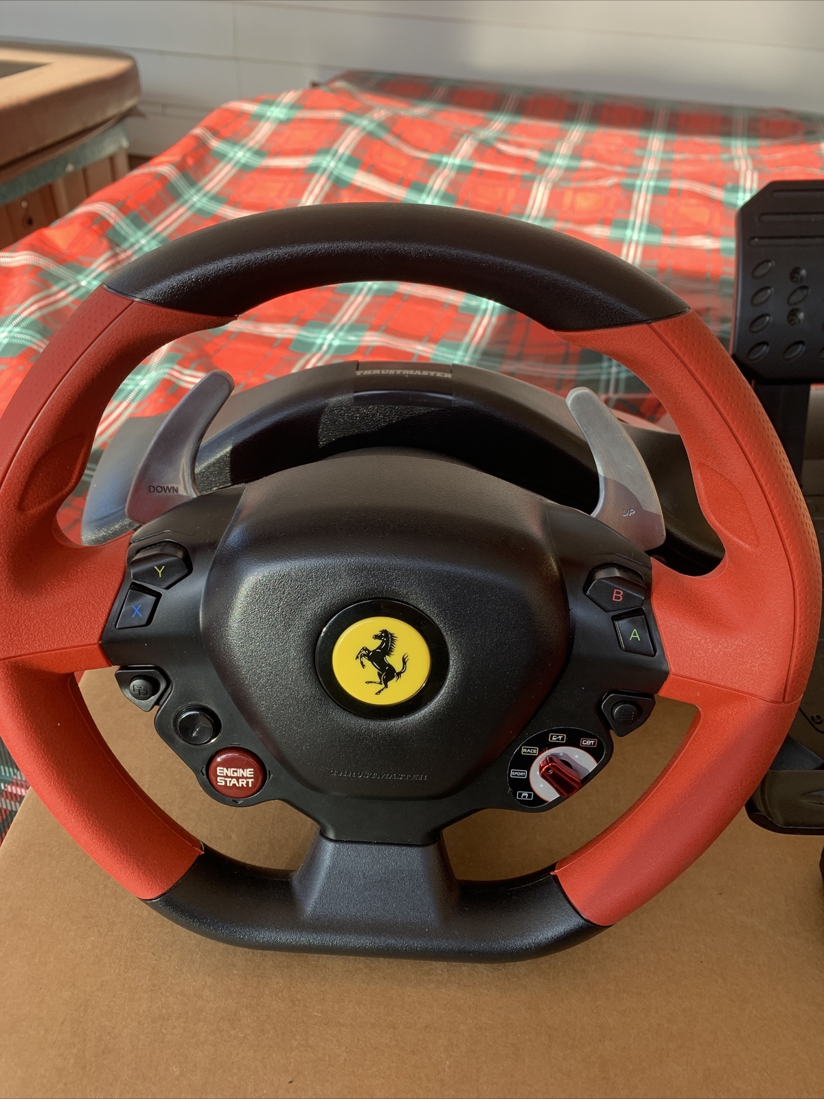 Thrustmaster Ferrari 458 Spider Racing Wheel (Xbox Series X/S & One & Windows)