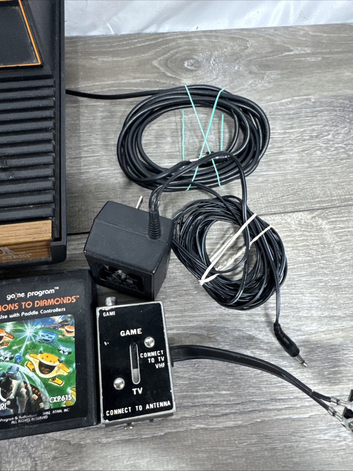 Atari 2600 4-Switch Woodgrain Console Bundle w/ 2 Joysticks, 4 Games Working