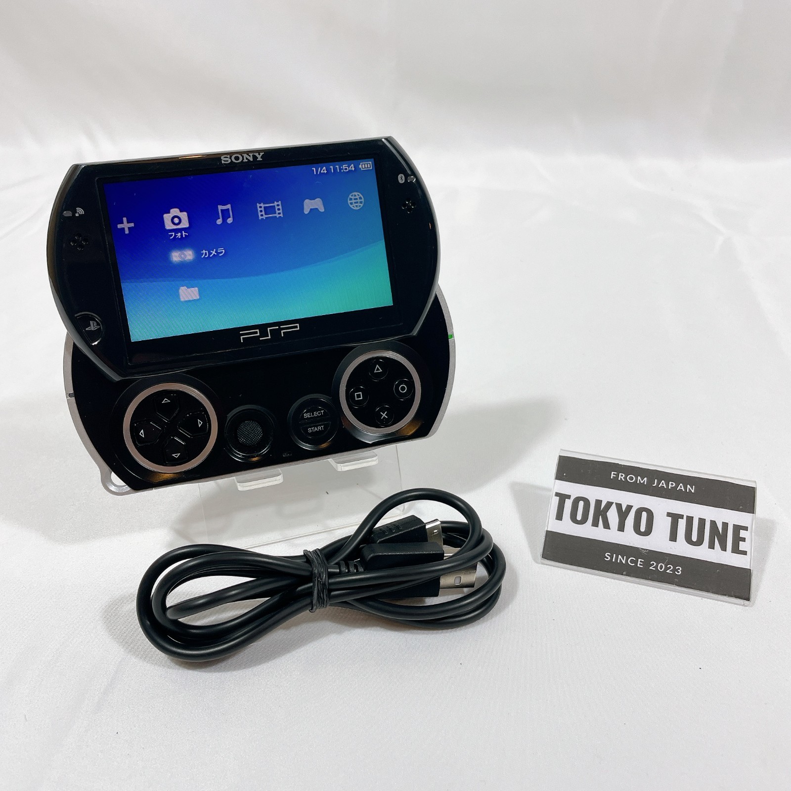 Sony PSP GO │ PSP-N1000 │ Black / White │ Console Only │ Japan Model – Working
