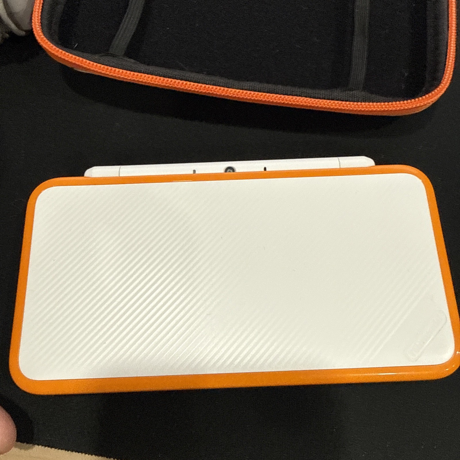 Nintendo 2DS XL Console – White/Orange With Case And Extra Stylist Tested