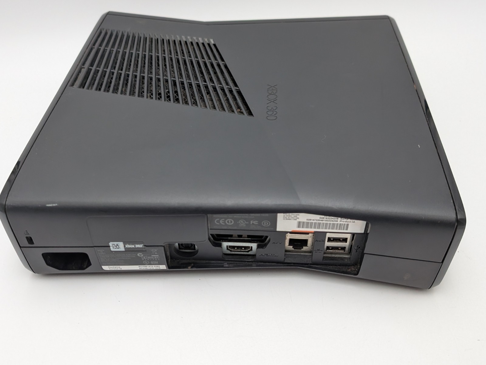 Microsoft Xbox 360 S Model 1439 Console Only W/ 120GB HD, NO cords