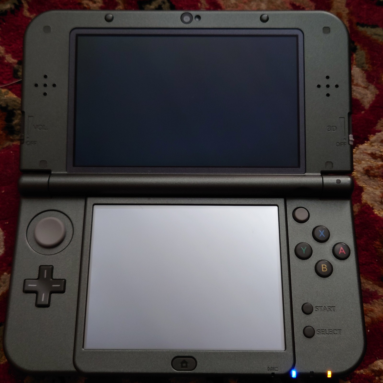 Nintendo New 3DS LL Metallic Black Japan Top IPS Near Mint Top Screen Issue Read
