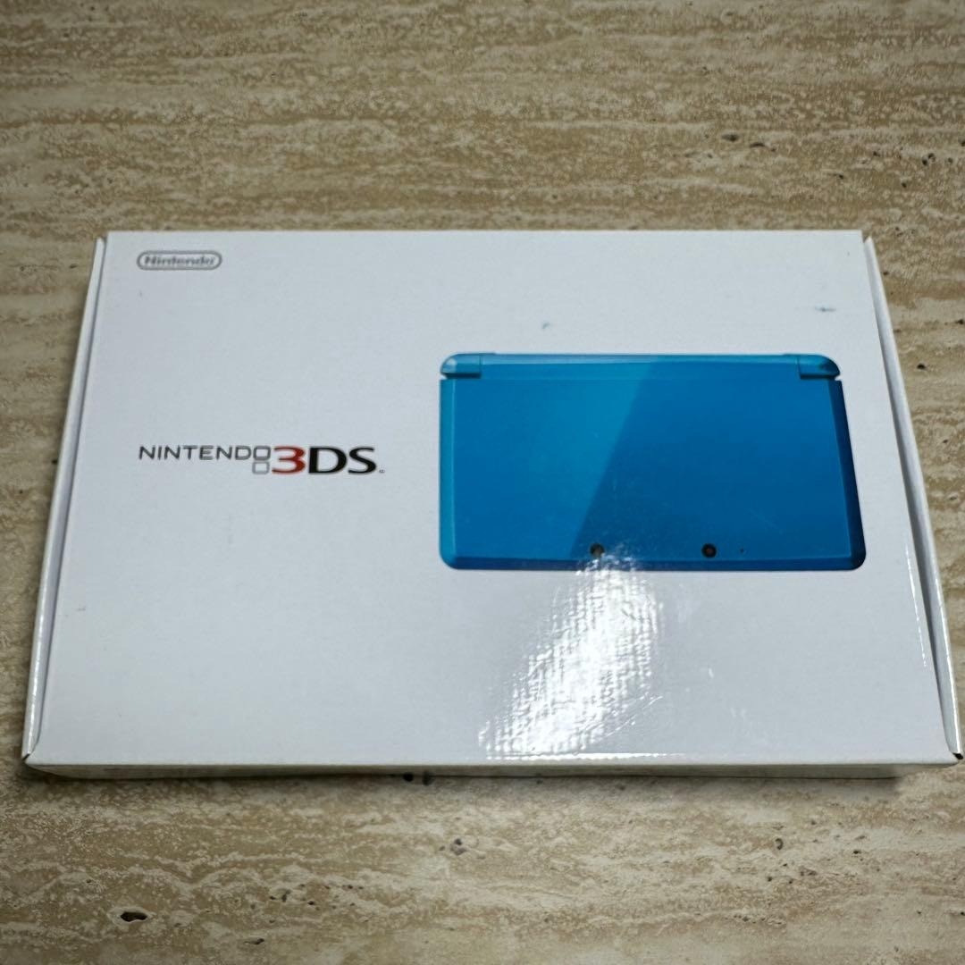 Nintendo 3DS Light Blue Console Boxed Complete Set 6577