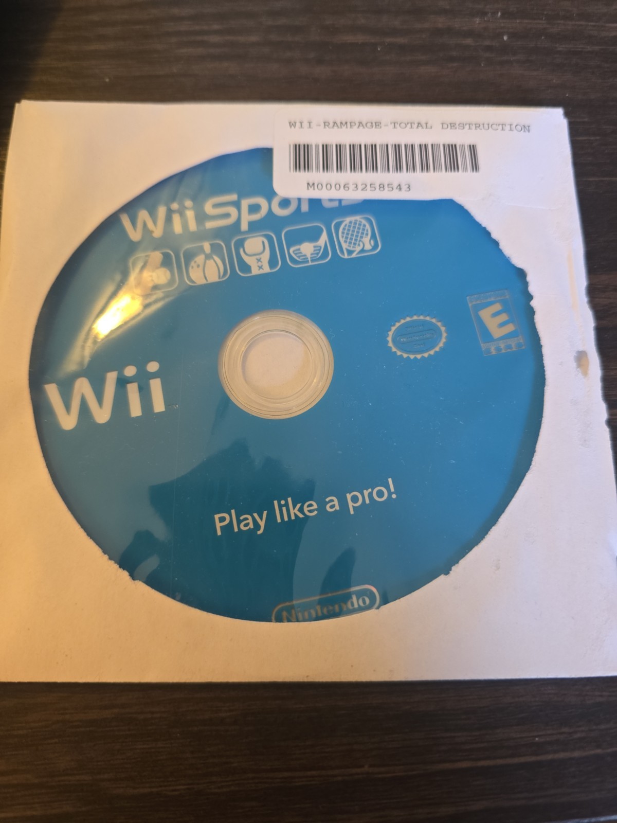Nintendo Wii RVL-001 White Console w/ 2 Controllers Cables Wii Sports Tested