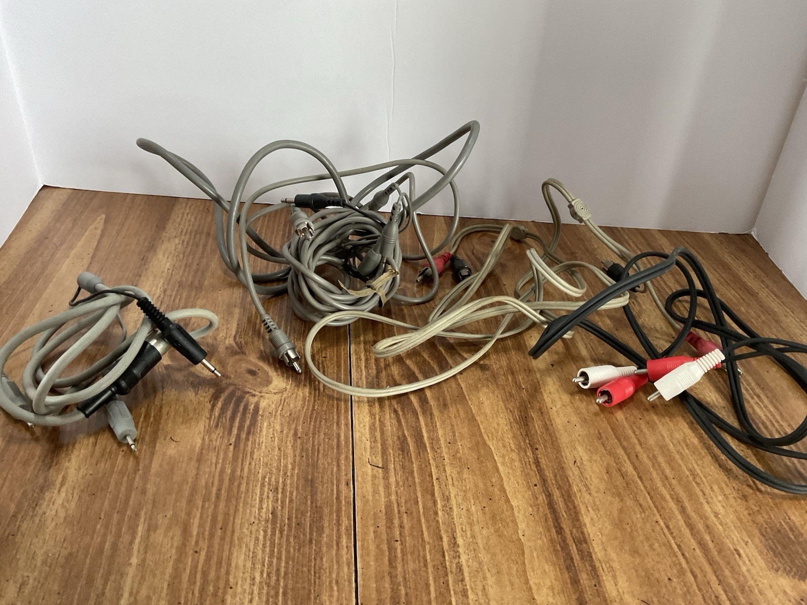 Atari 2600 Console With Multiple Controls Connections 17 Games Bundle