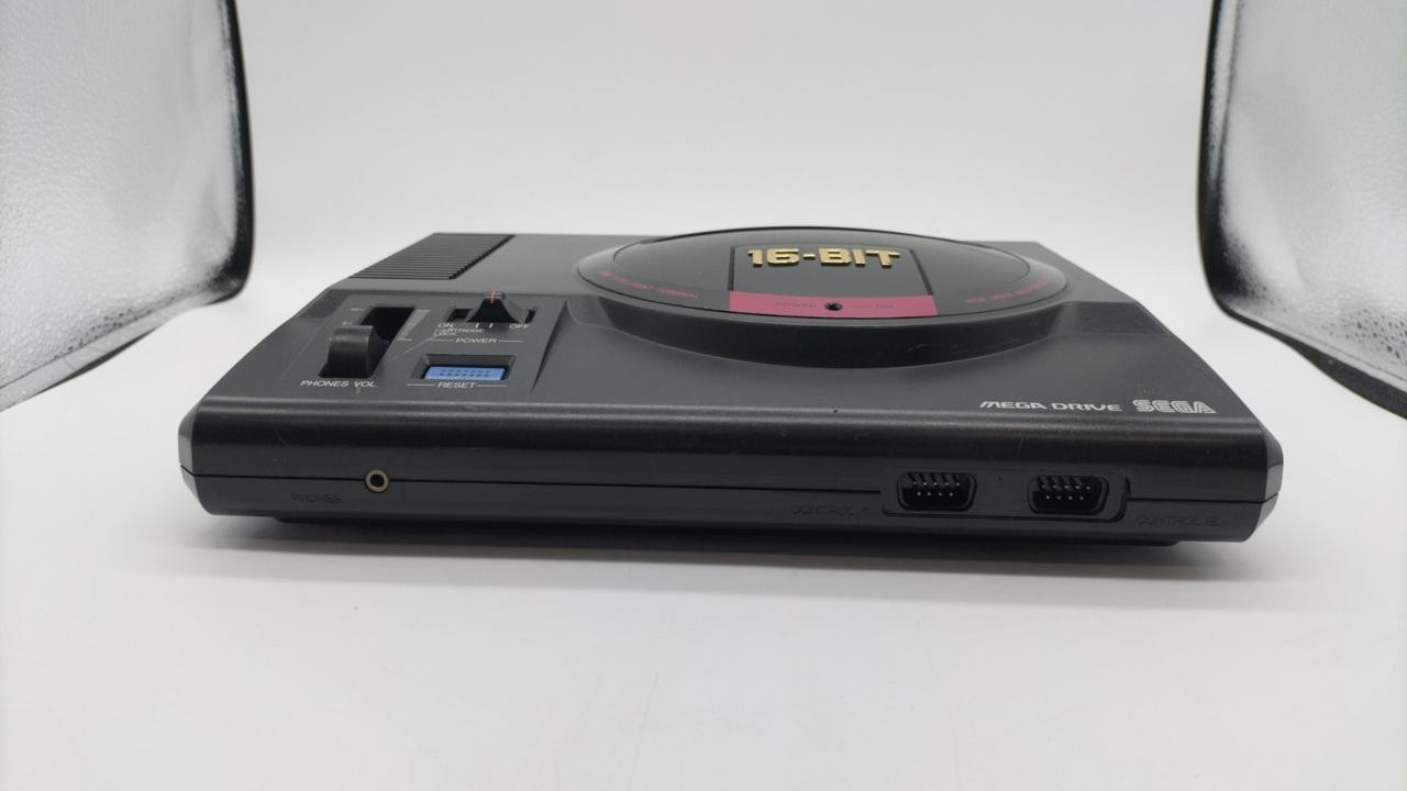 Mega Drive Model HAA 2510 SEGA