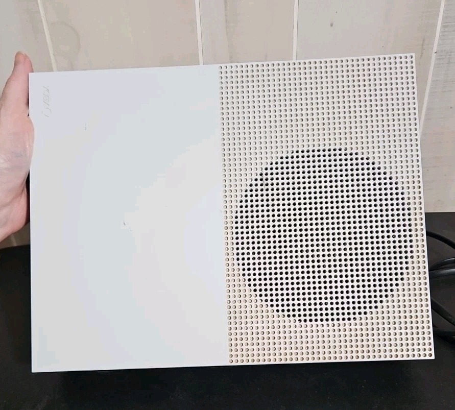 Microsoft Xbox One S 500GB – White Console & Power Cord Tested Working