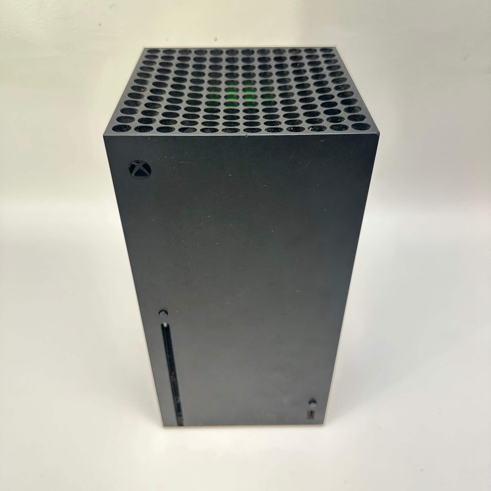 Microsoft Xbox Series X 1TB Console Gaming System Only Carbon Black 1882